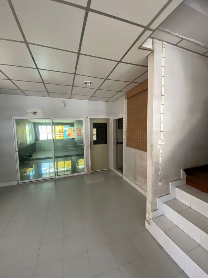รูป ขายบ้านเดี่ยวหลังมุม หมู่บ้านวรนุช เพชรเกษม 68 แยก 31 ทำเลดี เดินทางสะดวก ใกล้ MRT บางแค - รูปที่ 2/15