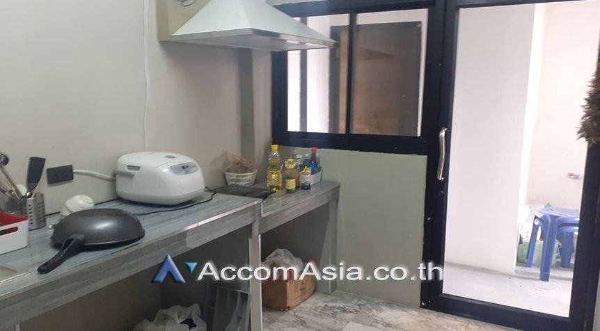 picture 🔼🔽 AccomA 📩 Pet friendly,Home Office 5 BR Townhouse in Khlong Ton Nuea (AA26752) - 2/9