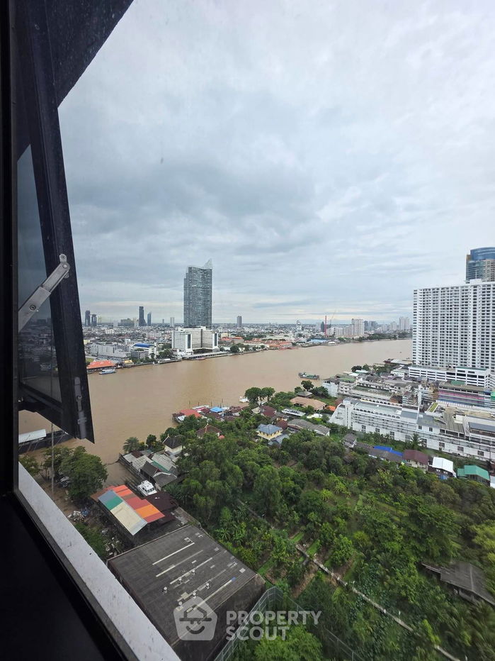 picture Studio Condo at Chapter Charoennakhorn - Riverside near BTS Krung Thon Buri (ID 2265722) - 2/5