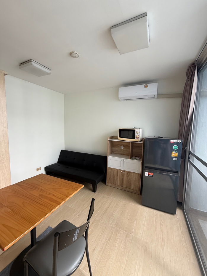 picture 📣 Ratchada 32 ~ 1 bedroom condo for rent, 34 sq m ~ Near the Criminal Court and the Department of Export Promotion ~ Fully renovated - 1/10