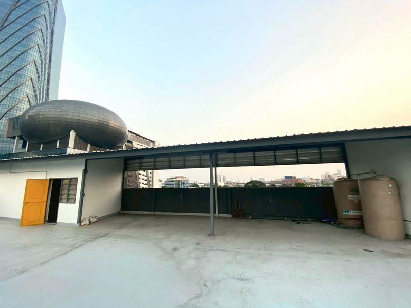 รูป LTHC13037 – Commercial Building for Rent (อาคารพาณิชย์ให้เช่า) in Rama4 (พระราม 4) Size 1000 sqm. Near MRT Khlong Toey ONLY 430K/Month - รูปที่ 2/14