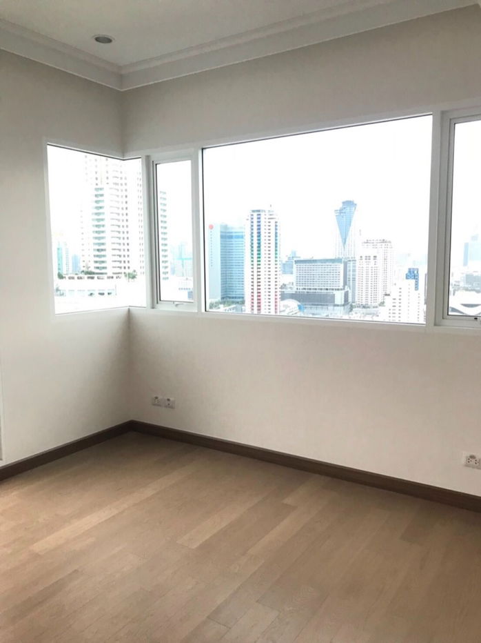 picture Supalai Elite Payathai【𝐒𝐄𝐋𝐋 & 𝐑𝐄𝐍𝐓】🔥Open and airy, perfectly proportioned, and with plenty of usable space🔥  Contact Line ID: @hacondo - 2/9