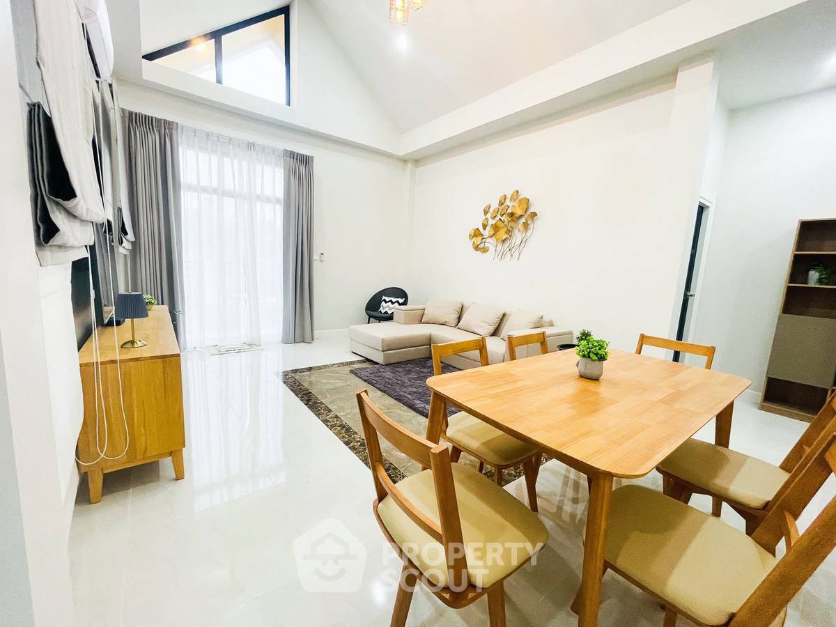 picture 3-BR House in Thap Tai (ID 2098302) - 2/13
