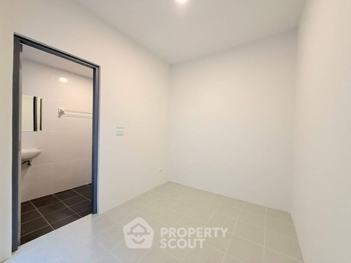 รูป บ้าน 5-ห้องนอน ที่ เดอะ ซิตี้ บางนา ใน บางแก้ว (ID 2264622) - รูปที่ 21/25