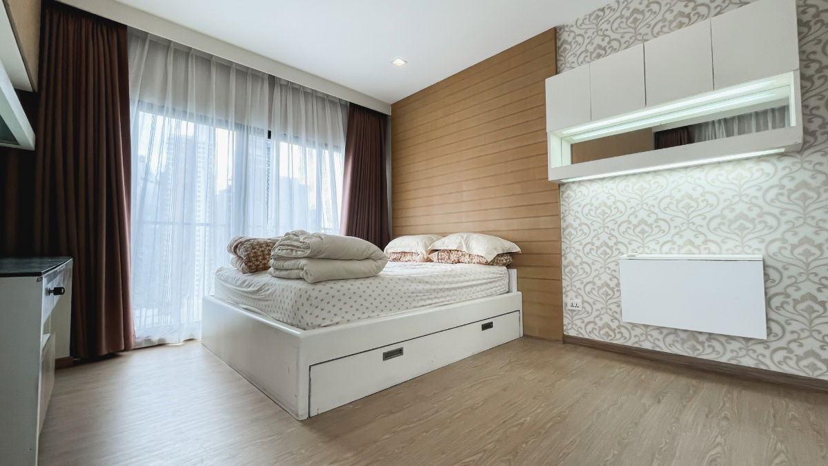 picture Rare Unit for rent noble  reveal ekkamai 3 bedroom 2 bathroom - 19/30