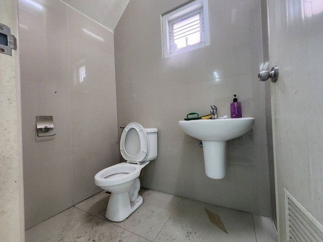 picture FOR SALE  TOWNHOUSE PROPERTY  9000000 BAHT. - 8/8
