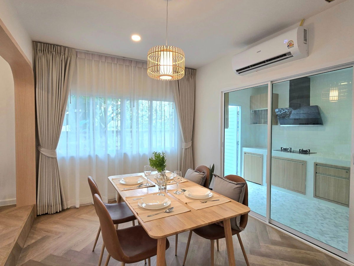 picture 🔊 For sale 🏡 Single house KC Garden home 14 Nimitmai 40 🛠 Renovated the whole house 💸 Price 3.59 million ☀ House faces east, transfer fee 50/50 - 12/18