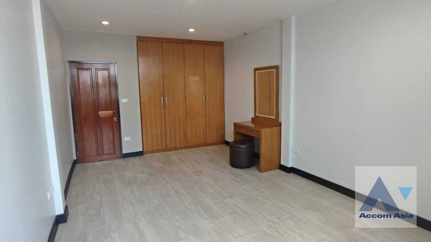 picture 🔼🔽 AccomA 📩  3 BR Townhouse in Klong Tan (AA37727) - 6/15