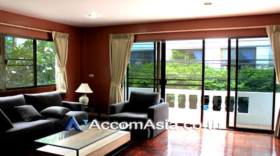 เช่าบ้านเดี่ยว สุขุมวิท ตอนกลาง : 🔼🔽 AccomA 📩  2 BR House in Klong Tan (11006301)