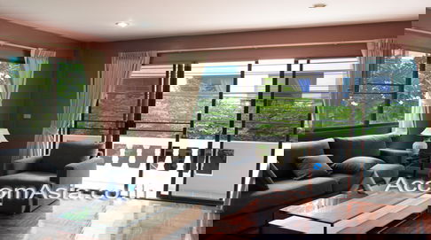 🔼🔽 AccomA 📩  2 BR House in Klong Tan (11006301)