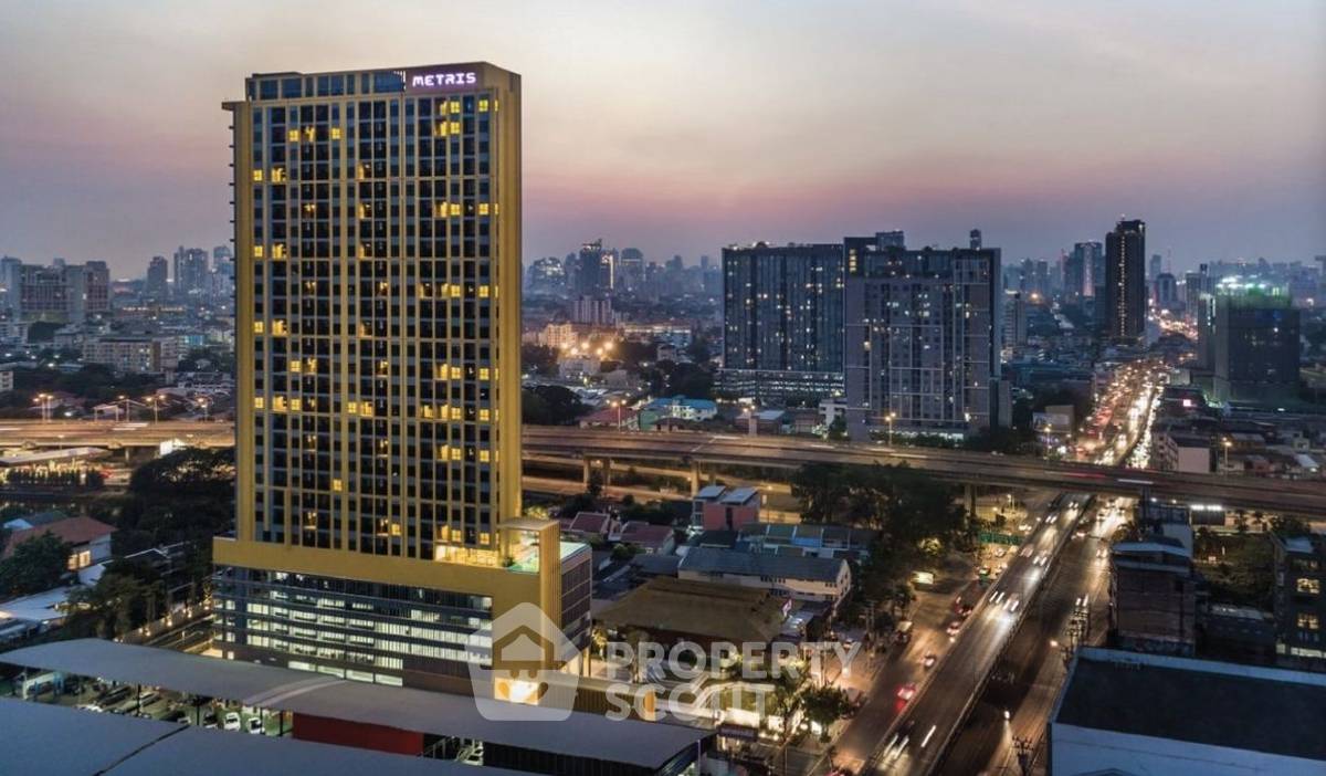 picture 1-BR Condo at Metris Phatthanakan-Ekkamai near ARL Ramkhamhaeng (ID 1270541) - 15/22
