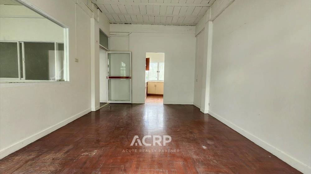 picture Townhouse for sales sukhumvit49 close to Thonglor Ref no.00160062 - 8/16
