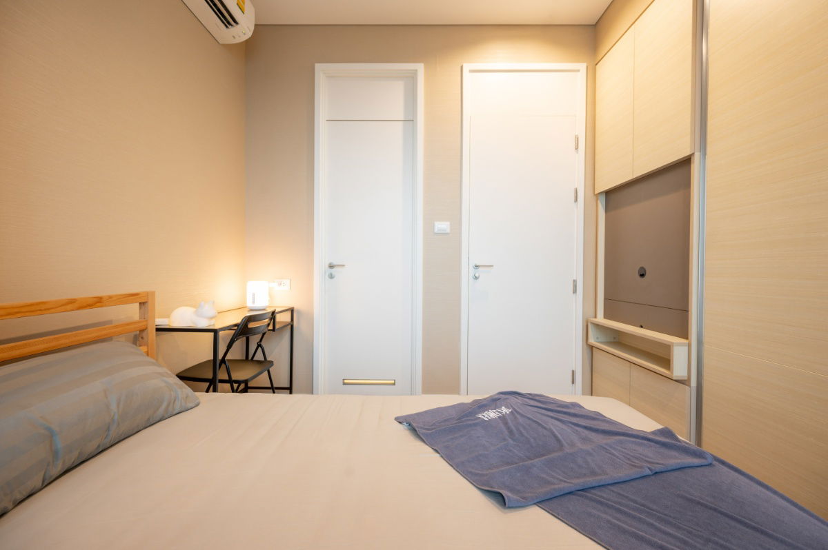 รูป SK00426 ให้เช่าคอนโด The Saint Residences (เดอะ เซนต์ เรสซิเดนซ์) ชั้นสูง วิวเมือง เฟอร์นิเจอร์ครบ - รูปที่ 6/17