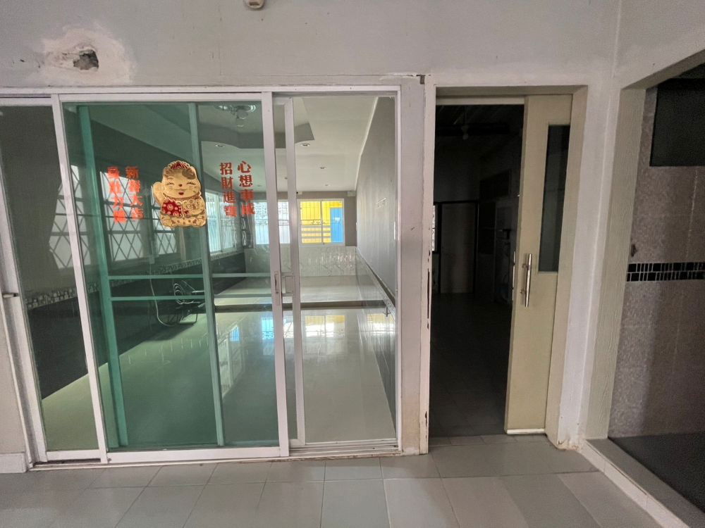รูป ขายบ้านเดี่ยวหลังมุม หมู่บ้านวรนุช เพชรเกษม 68 แยก 31 ทำเลดี เดินทางสะดวก ใกล้ MRT บางแค - รูปที่ 3/15