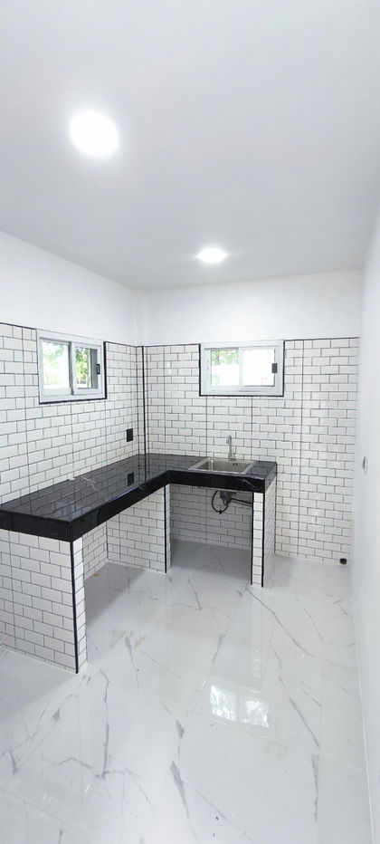 picture Parichat Klong 4 (Land and house) - 9/18