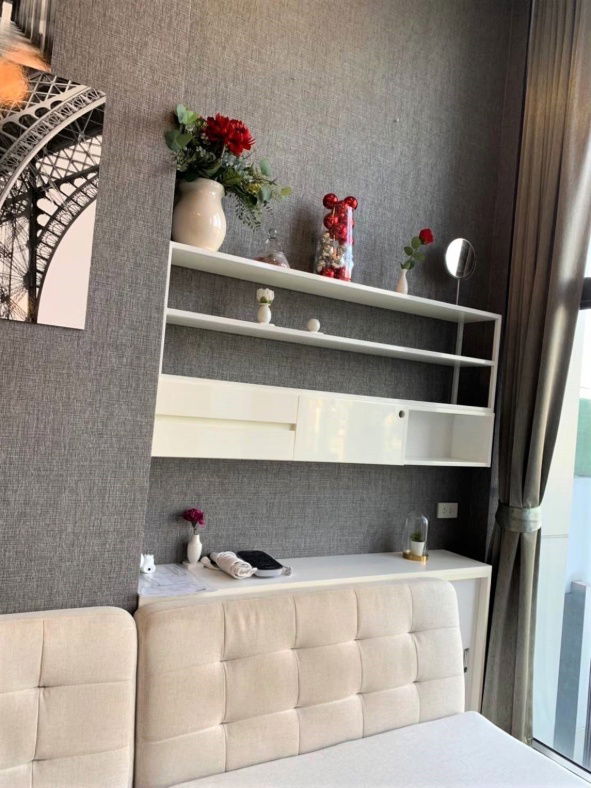 รูป Chewathai Residence Asoke แบบ Duplex เฟอร์ฯเครื่องใช้ไฟฟ้าครบ นัดชมด่วนโทร 063-384-4228 - รูปที่ 3/11