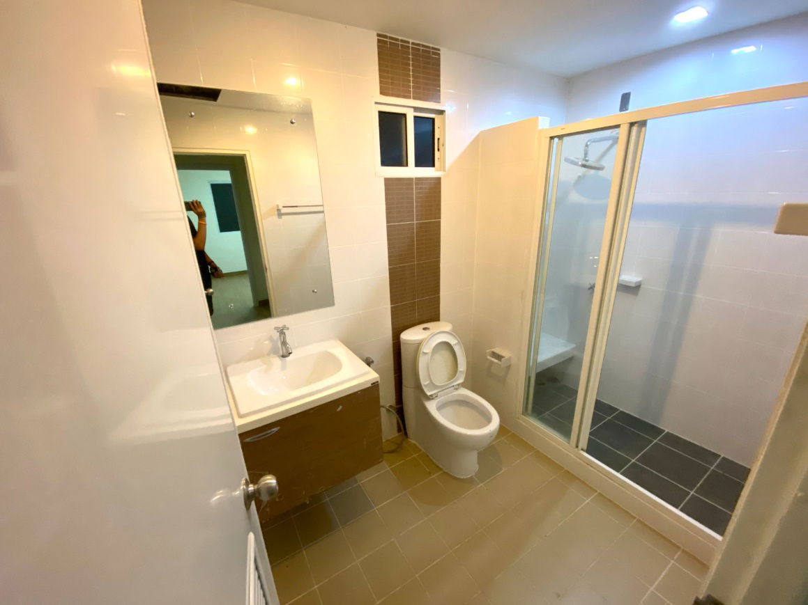รูป ที่ดินเปล่า + บ้านทาวน์โฮม (หลังมุม) ขนาด 40.8 ตร.ว. (ขนาดพื้นที่รวม) พื้นที่ใช้สอย 158 ตร.ม. - รูปที่ 5/13