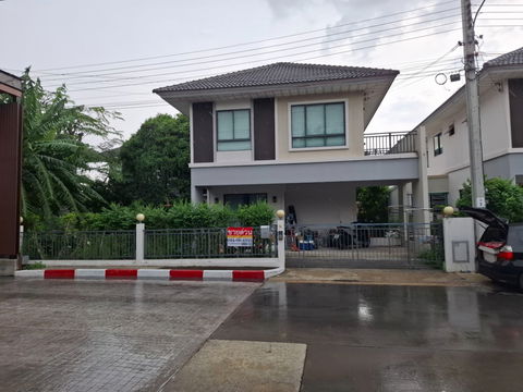 บ้านเดี่ยว 2 ชั้น โครงการ โมดิ วิลล่า ชัยพฤกษ์  เนื้อที่ใหญ่สุดในโครงการ ตำบลพิมลราช อำเภอบางบัวทอง จังหวัดนนทบุรี (ราคาถูก! 4,760,000 บาท)