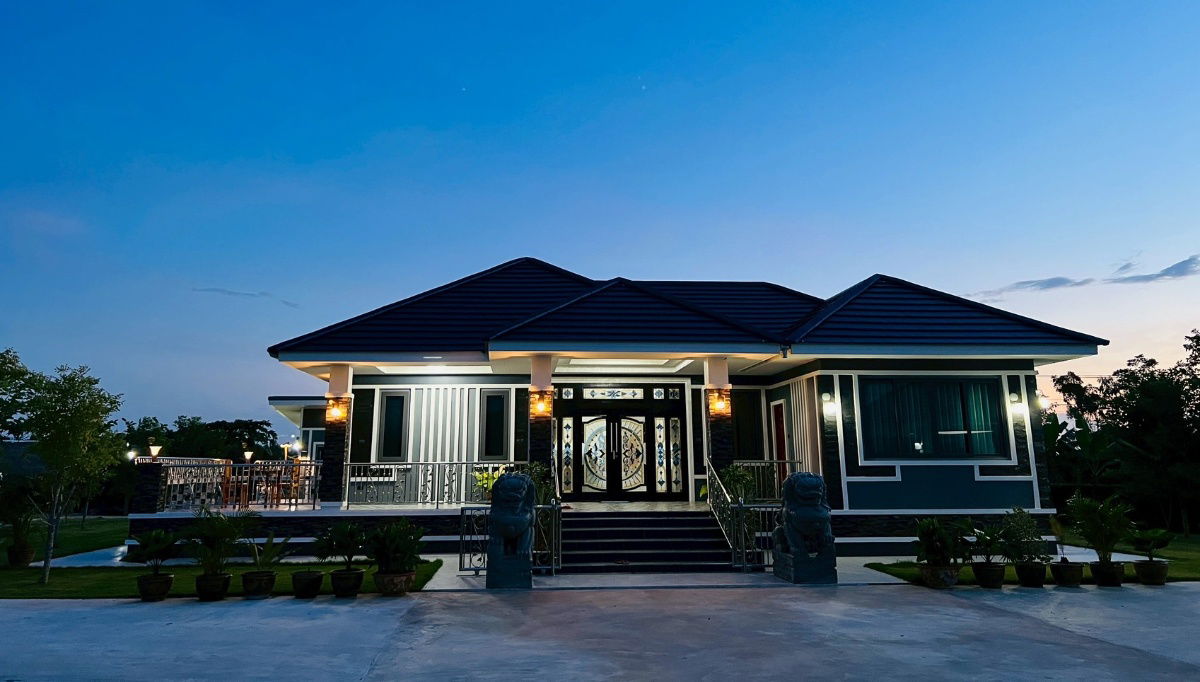 รูป ขายบ้านเดี่ยวพร้อมที่ดิน 2 ไร่ - รูปที่ 1/8