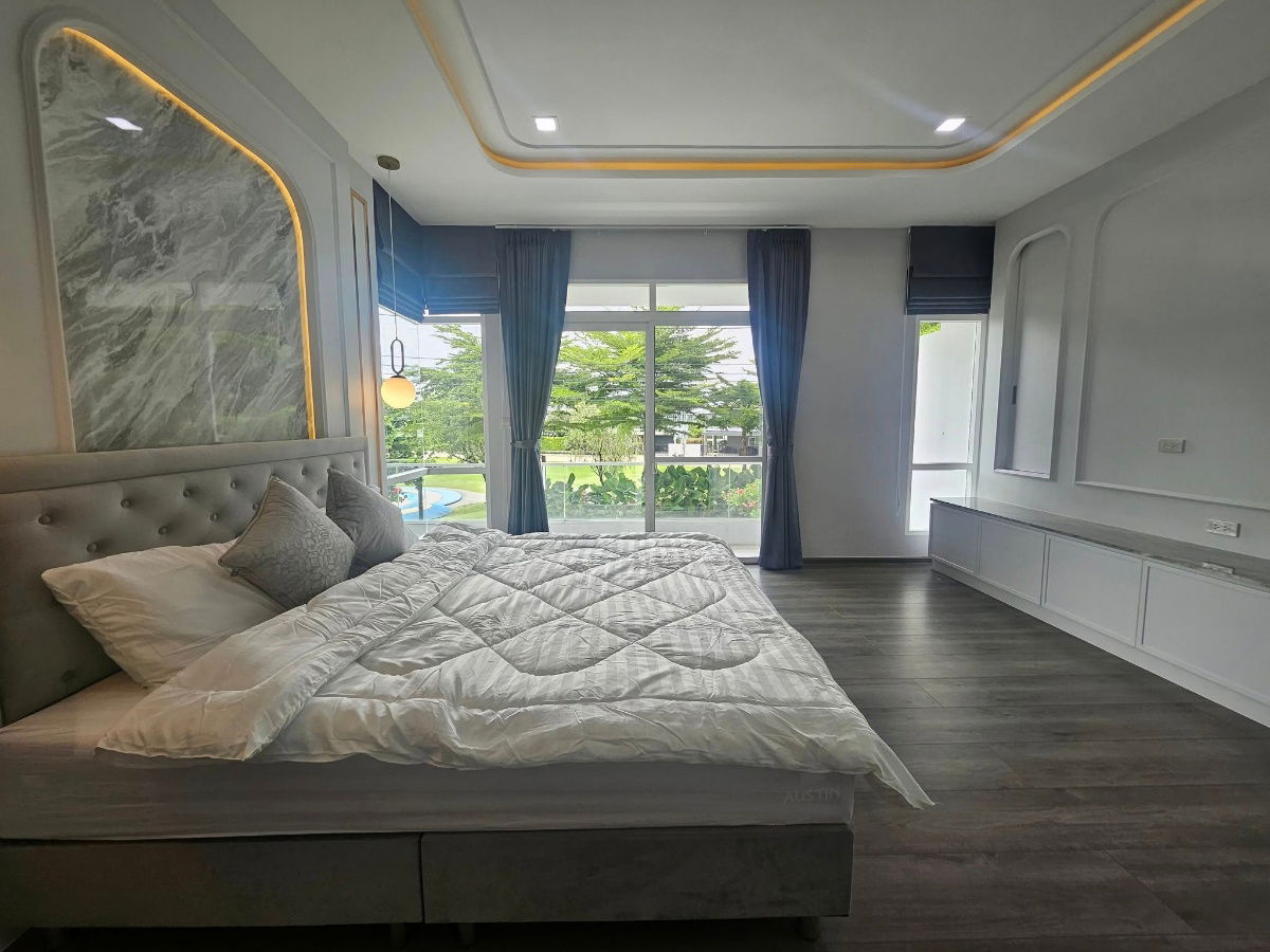 รูป ด่วน ขายบ้านเดี่ยว 4 ห้องนอน 5 ห้องยน้ำ ที่ มัณฑนา-สันทราย ในราคาเพียง 18.5 ล้านบาท  - รูปที่ 2/6