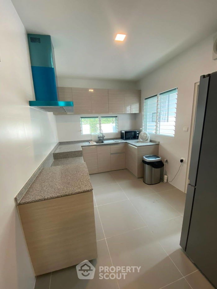 รูป บ้าน 4-ห้องนอน ที่ มัณฑนา บางนา-วงแหวน ใน ดอกไม้ (ID 2265350) - รูปที่ 8/10