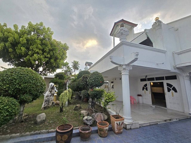 picture FOR RENT  HOUSE PROPERTY  30000 BAHT per MONTH - 1/8
