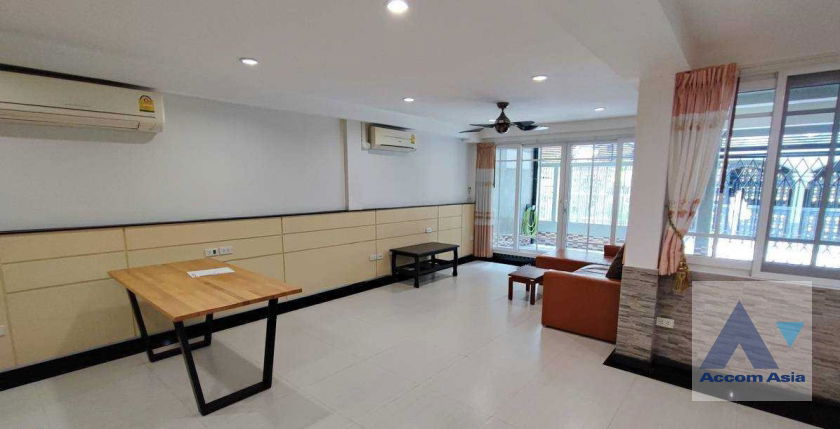 picture 🔼🔽 AccomA 📩  3 BR Townhouse in Klong Tan (AA37727) - 2/15