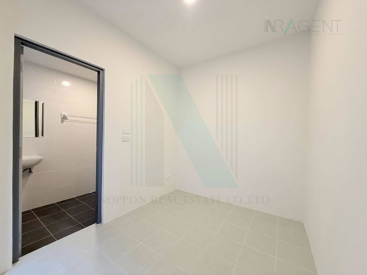 picture 🚩 For Rent 2-story House THE CITY BANGNA 4 bedroom 5 bathroom - 8/8