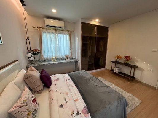 รูป [ให้เช่า] หมู่บ้าน ลุมพินี ทาวน์เพลส สุขุมวิท - ศรีนครินทร์ / 4 ห้องนอน 3 ห้องน้ำ / 40 ตรว. 185 ตรม. **65,000** บ้านแฝดหลังมุม ใกล้รถไฟฟ้าศรีด่าน - รูปที่ 8/15