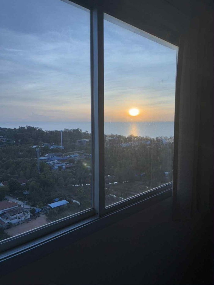 picture For Rent: Lumpini Seaview Cha-Am – Hua Hin
✨ Special corner unit with mountain view and dual sea views, breezy - 2/9