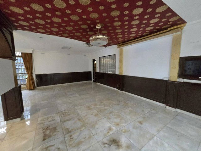 picture FOR RENT  HOUSE PROPERTY  30000 BAHT per MONTH - 3/8