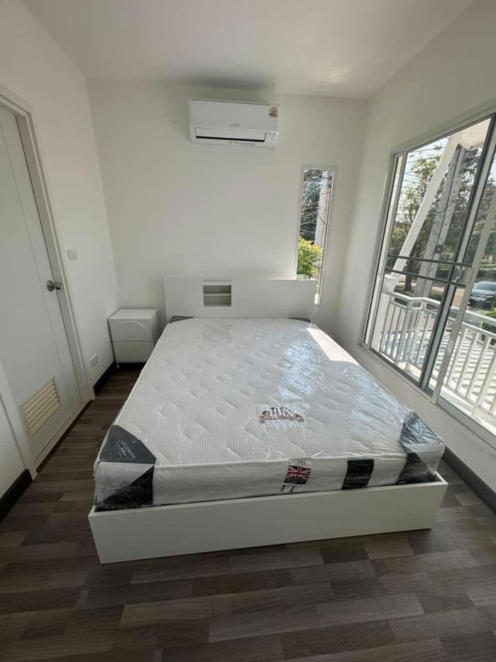 รูป 🏡 ให้เช่าบ้าน ทาวน์โฮม แปลงมุม ในโครงการคุณภาพ เดินทางสะดวก ติดถนนวงแหวนรอบ 2 - รูปที่ 9/13