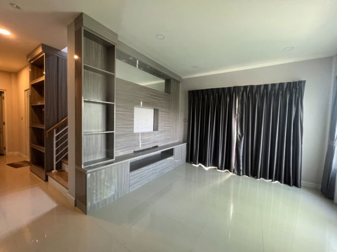picture Corner House For Rent Centro Bangna-KM.7 near Mega Bangna - 7/22