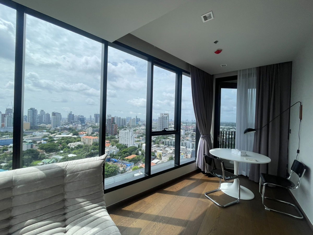 picture For Sell ​​IDEO Q sukhumvit 36 1 Bedplus, corner room, curved glass, river view, only 10.3 MB with furniture. - 2/22