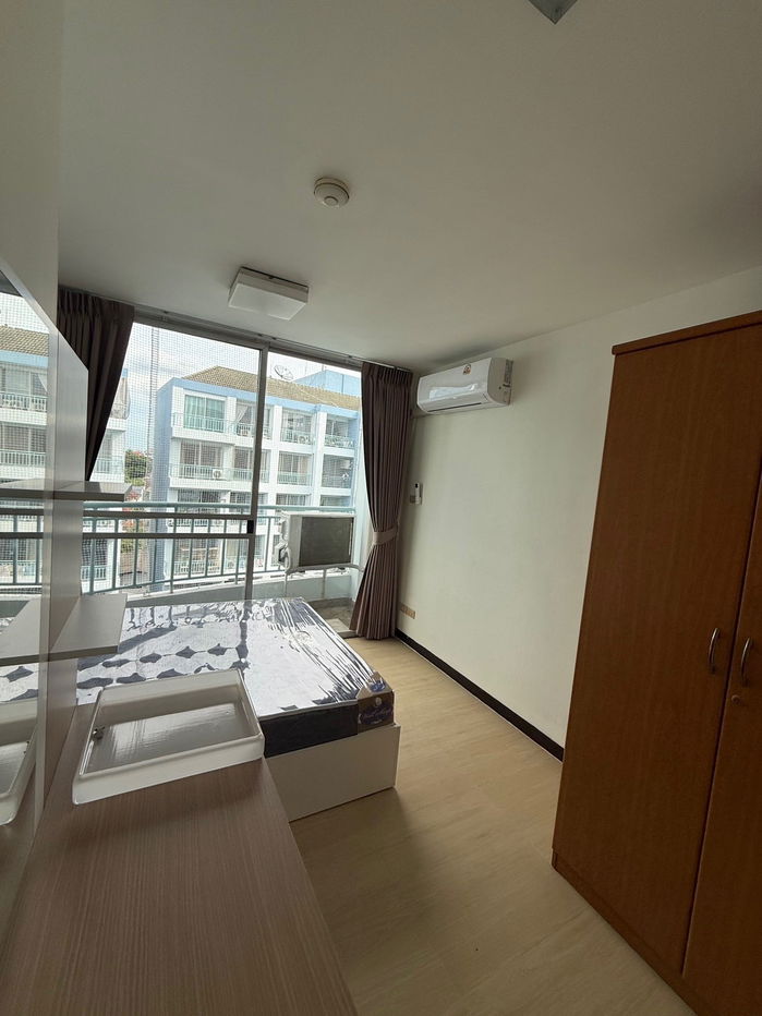 picture 📣 Ratchada 32 ~ 1 bedroom condo for rent, 34 sq m ~ Near the Criminal Court and the Department of Export Promotion ~ Fully renovated - 7/10