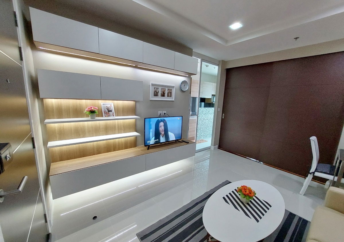 picture For rent 📍 The Metropolis Samrong Interchange 📍Convenient transportation, near BTS Samrong, fully furnished and equipped with appliances. - 4/10