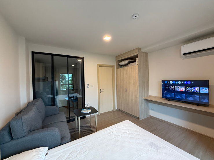 picture The Base Downtown Khonkaen for rent (2 min. form Centran Khonkaen) with washing machine and sparate kitchen - 2/16