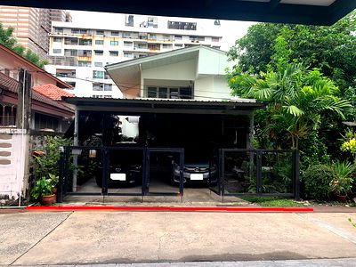 ที่ดิน รร.เสนาธิการทหารบก : ขายที่ดินพร้อมสิ่งปลูกสร้าง (บ้านเก่า) ใกล้ BTS อารีย์ ซ.พหลโยธิน 8 (ซ.สายลม) ขนาด 98.5 ตารางวา เหมาะพักอาศัย
