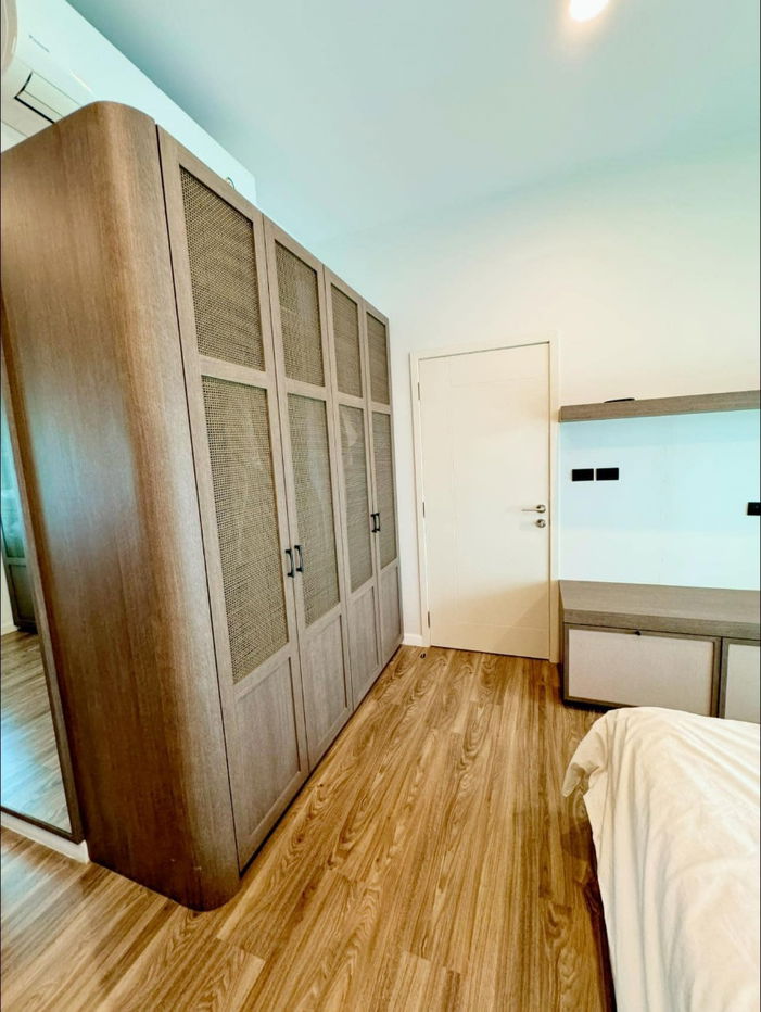 picture For rent: Burasiri Krungthep Kreetha Project. Experience timeless luxury...classic, simple, yet full of taste. Line ID: @951qfbfi - 14/21