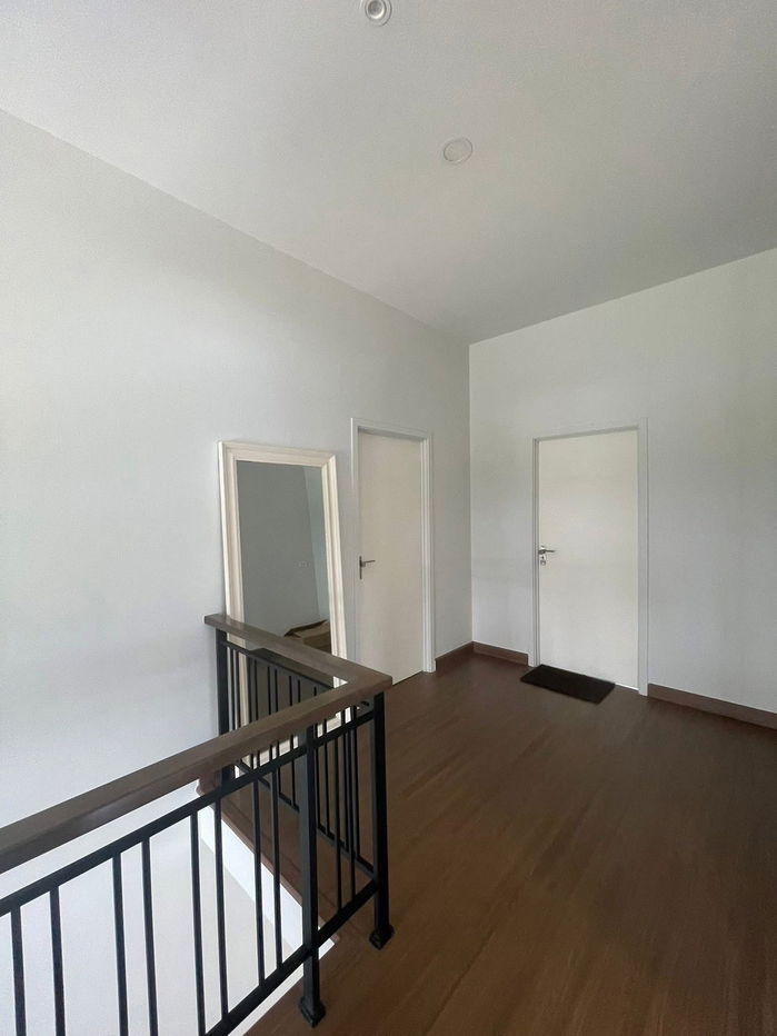 รูป 🏡 บ้านเดี่ยวสไตล์อังกฤษ ใจกลางพระราม9 - กรุงเทพกรีฑา พร้อมใช้ชีวิตแบบพรีเมียมในโครงการระดับลักซ์ชัวรี - รูปที่ 10/10
