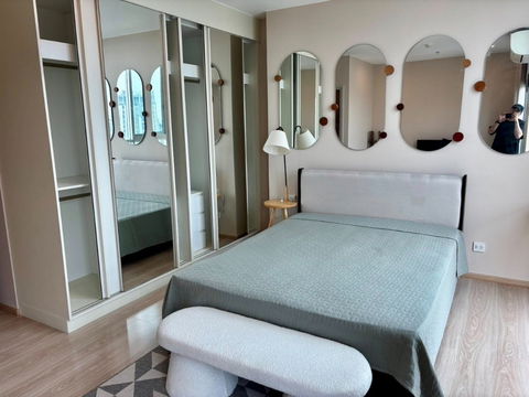 Ready to move in" Noble Revolve Ratchada 2 " | 2bedroom 2bathroom | MRT Cultural Center | ☎️0649538354 Line ID: Gigmasong13