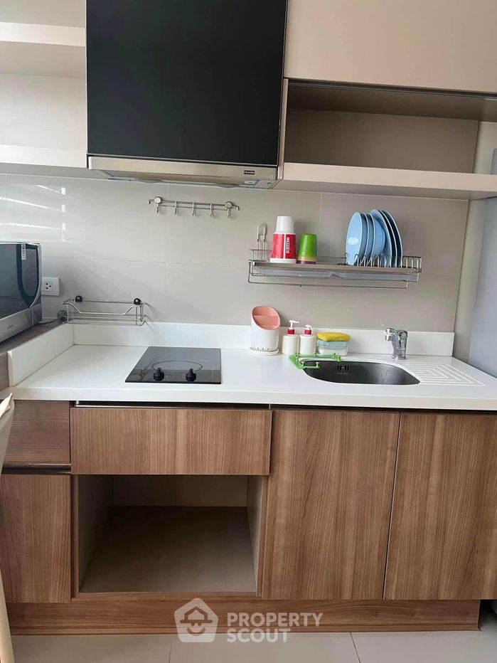 picture 1-BR Condo at Rhythm Sathorn near BTS Saphan Taksin (ID 1232750) - 9/13