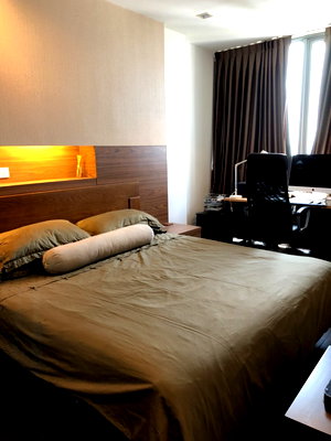 คอนโดให้เช่า : ให้ เช่า คอนโด IDEO Q พญาไท 70 ตรม ชั้น 32 ใกล้ BTS พญาไท