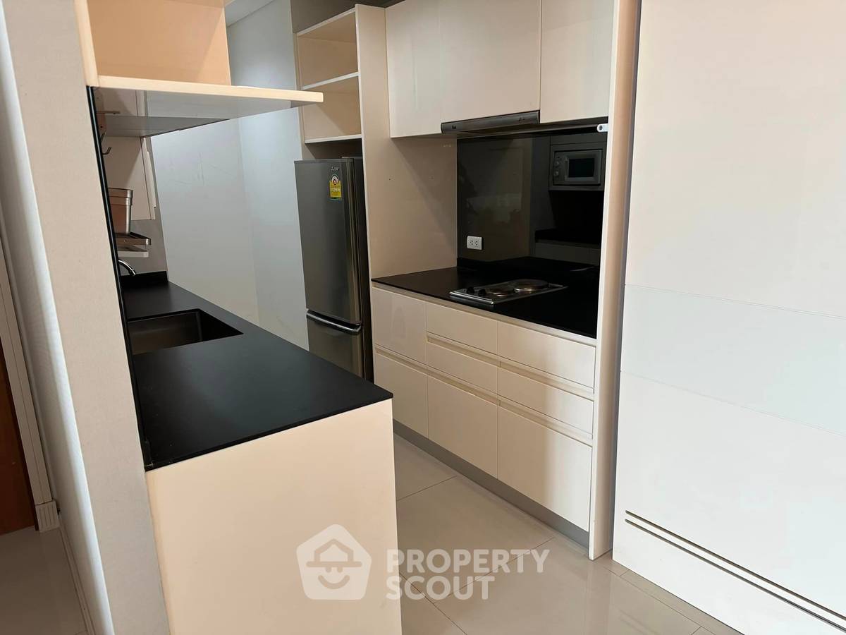 picture 1-BR Condo at Villa Sathorn near BTS Krung Thon Buri (ID 1163638) - 8/11