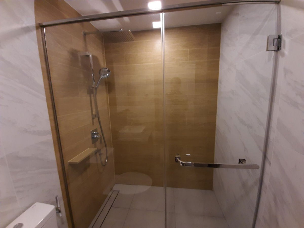 picture For Rent Taka HAUS Ekamai 12 is a luxury condominium in Japanese style with a private garden in the house. - 31/39