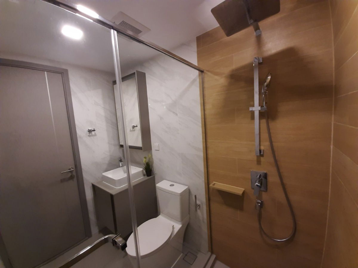 picture For Rent Taka HAUS Ekamai 12 is a luxury condominium in Japanese style with a private garden in the house. - 30/39