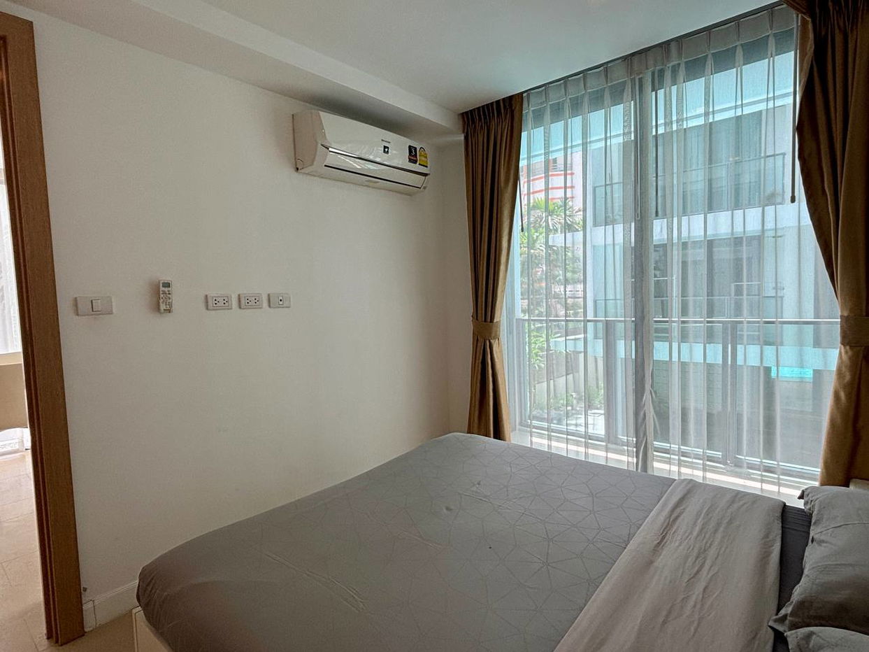 picture 1 Bedroom Condominium @ Aurora Pratumnak - 8/28