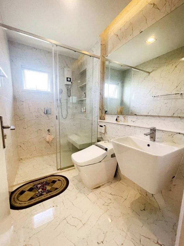 รูป [Duplicate]ขาย บ้านเดี่ยว โครงการคุณภาพจาก Land & Houses  มัณฑนา ซีรีน เลค เชียงใหม่ 190 ตรม 87.5 ตรว ลดพิเศษ 2 ล้านเพียง 11 ล้าน. - รูปที่ 9/12
