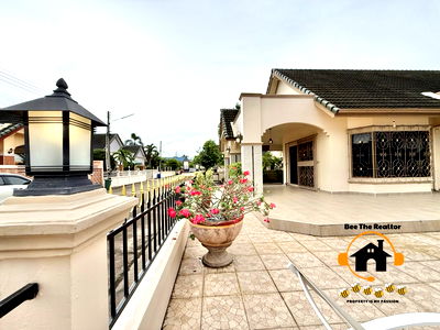Houses for sale Frost Magical Ice of Siam : Pool Villa for Sale Mabprasan Lake Pattaya