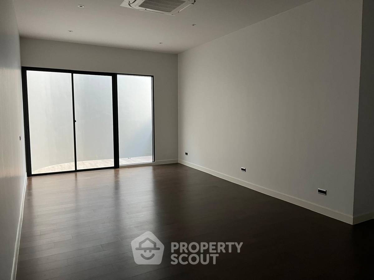 รูป บ้าน 3-ห้องนอน ที่ บูก้าน กรุงเทพกรีฑา ใน หัวหมาก (ID 1836607) - รูปที่ 13/18
